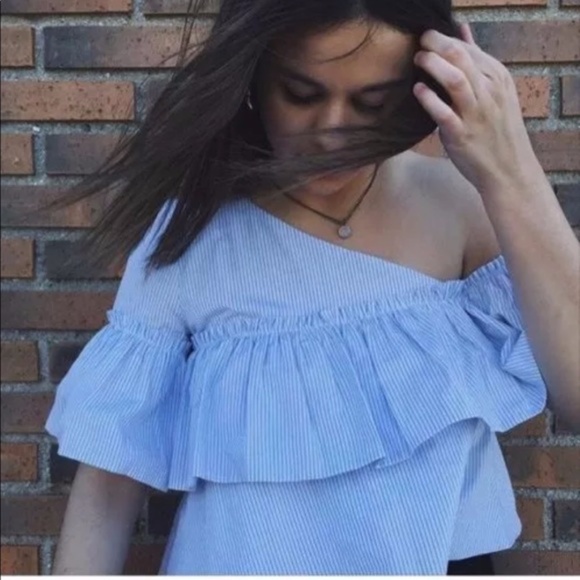 New ZARA Off The Shoulder Asymmetric Blue Striped Ruffled Poplin Top Blouse - Picture 4 of 16